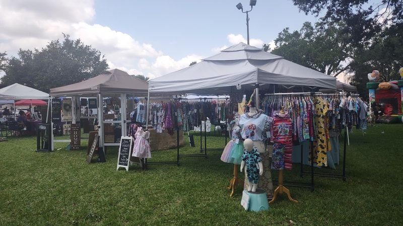 Auburndale Summer Fun Market