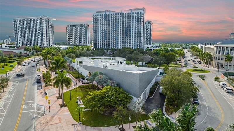 Downtown Doral Art Festival — Doral