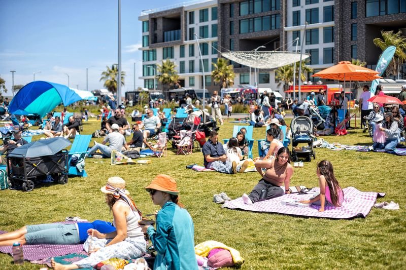 Fort Mason Midsummer Night Market — San Francisco