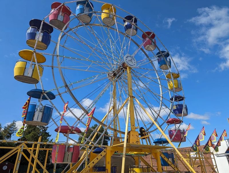 New Holland Arts and Crafts Festival — New Holland
