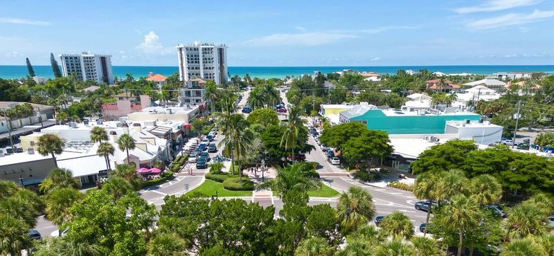 St. Armands Art Festival and Craft Marketplace — Sarasota