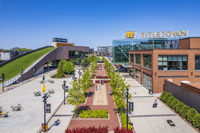 Titletown Night Market — Green Bay